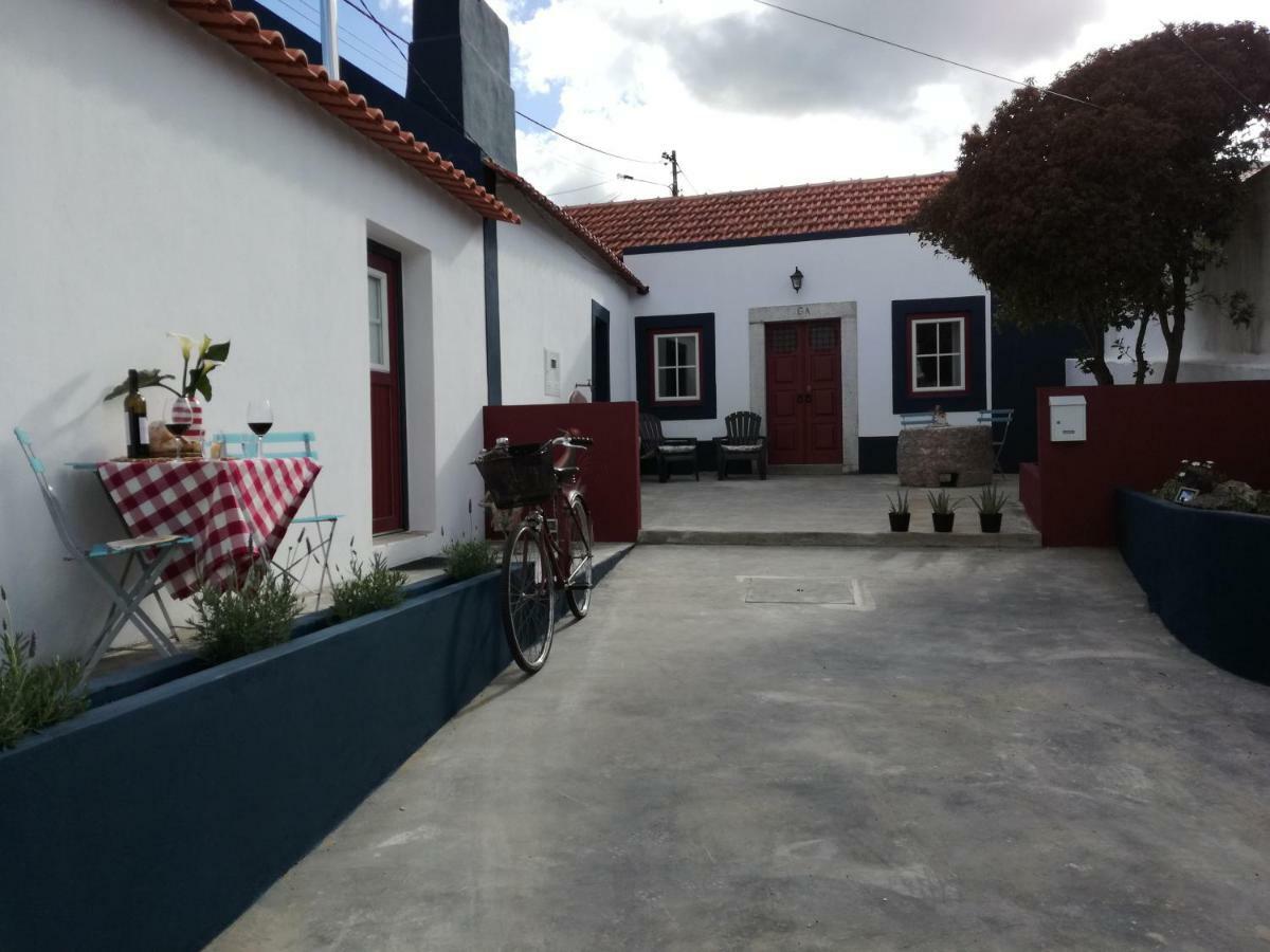 Gasthaus Patio Da Memoria Palmela Exterior foto